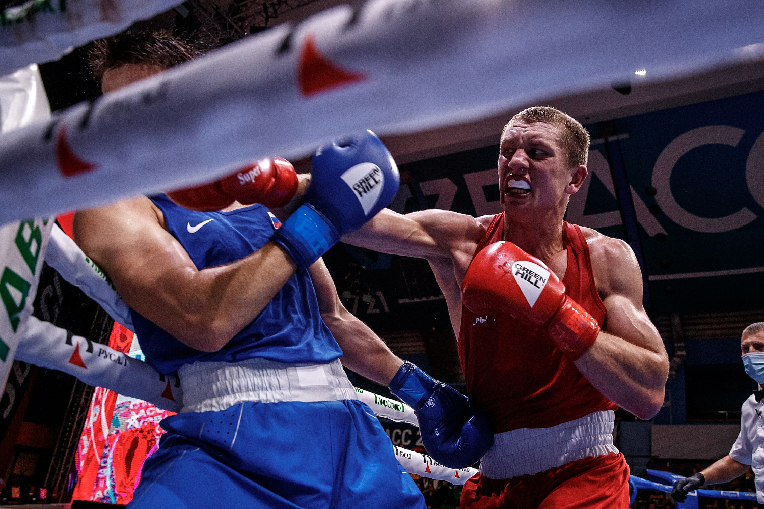 Завершился Чемпионат России по боксу среди мужчин 2021 в Кемерово