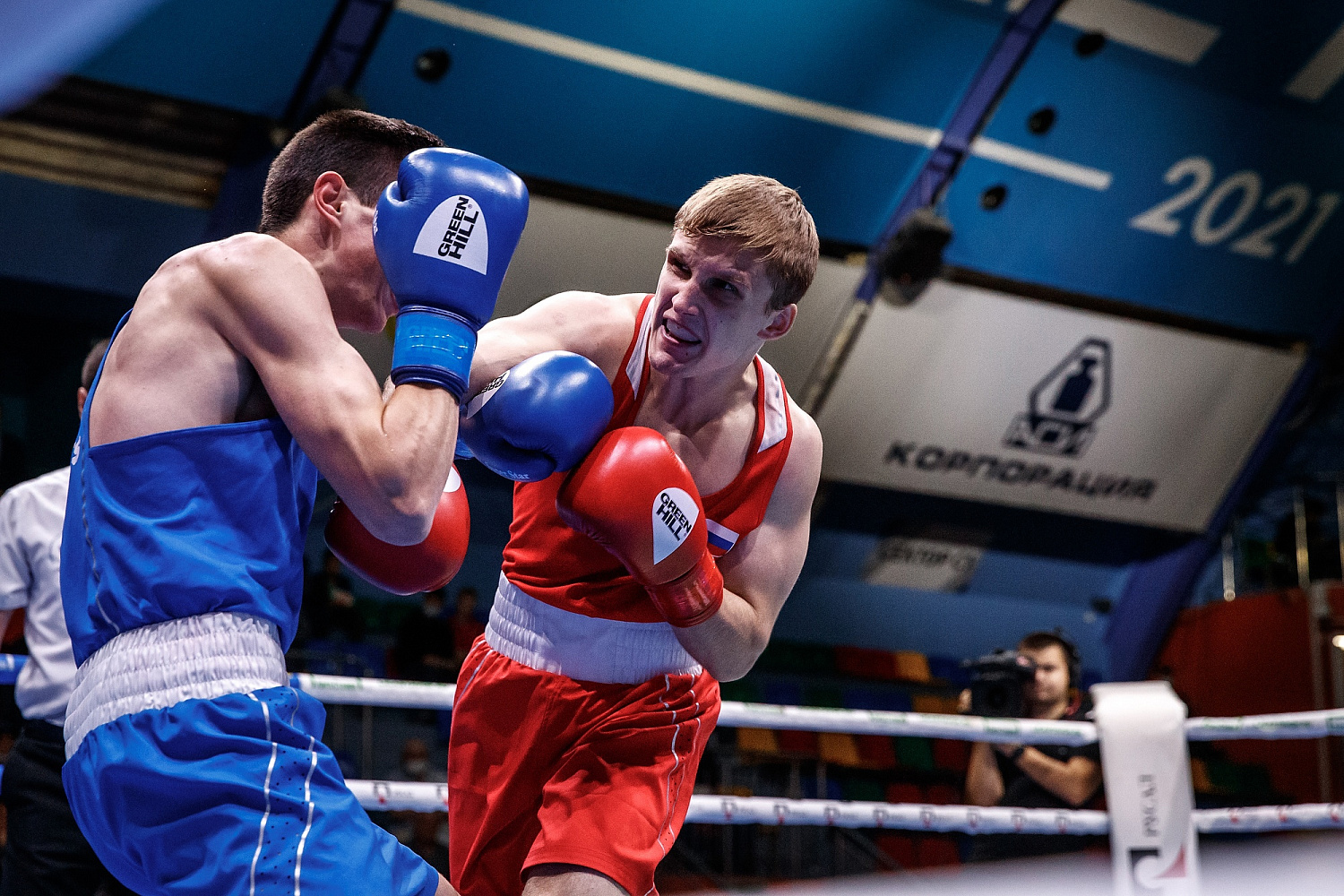 Завершился Чемпионат России по боксу среди мужчин 2021 в Кемерово